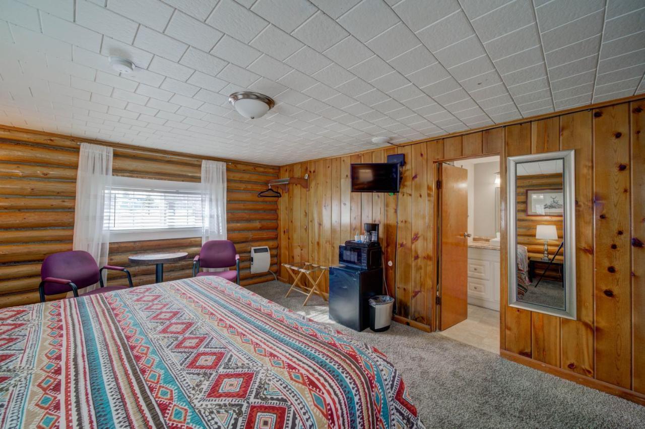 Sportsman'S Lodge Ennis Εξωτερικό φωτογραφία