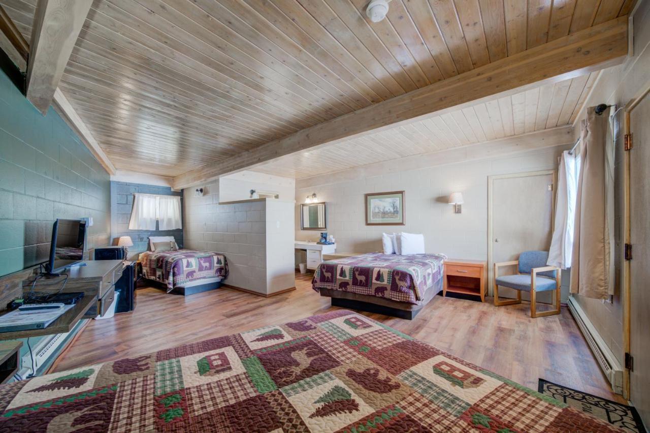 Sportsman'S Lodge Ennis Εξωτερικό φωτογραφία