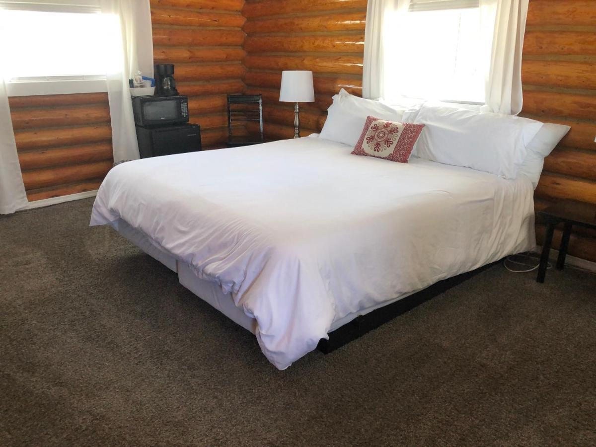 Sportsman'S Lodge Ennis Εξωτερικό φωτογραφία