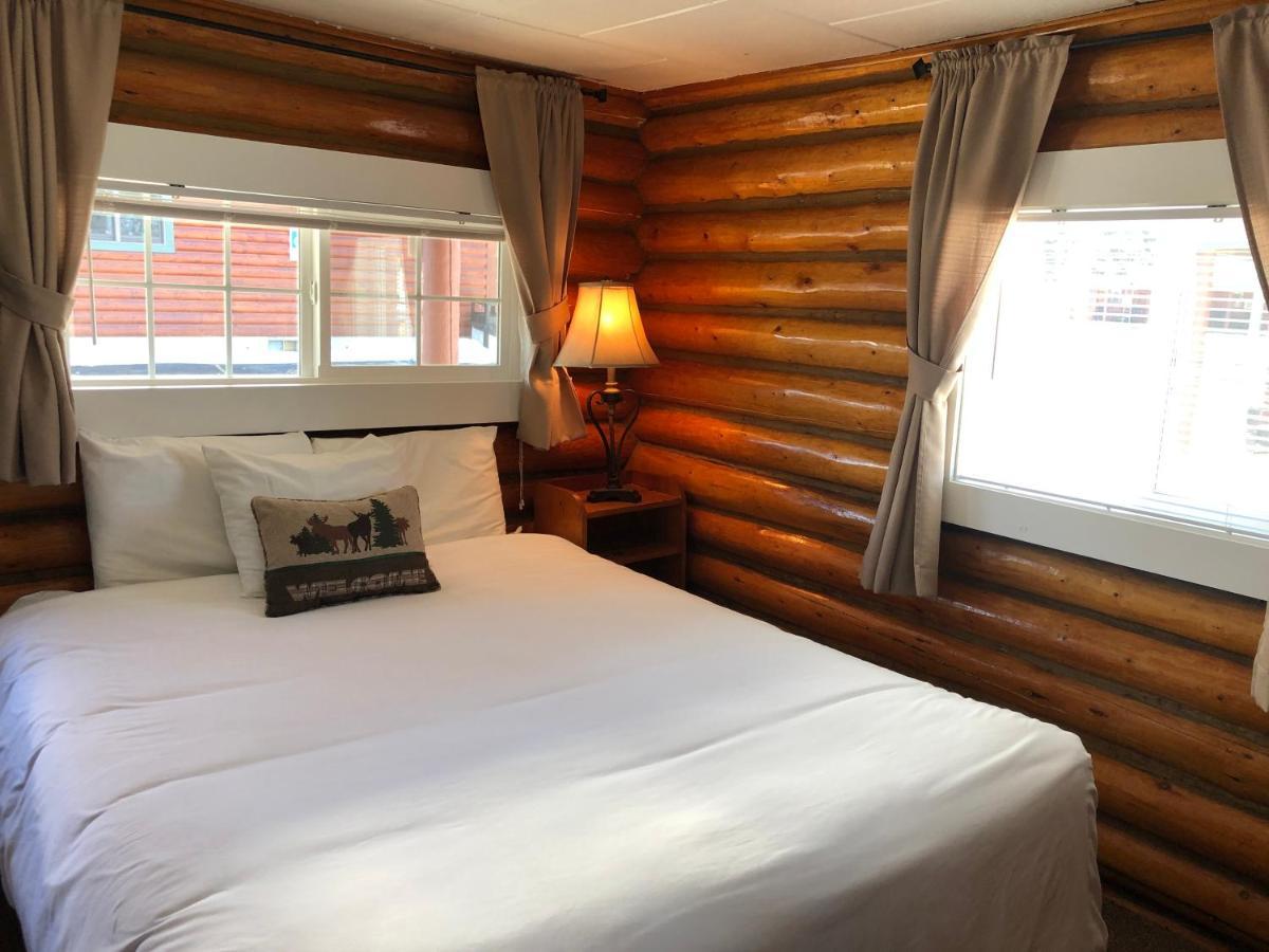 Sportsman'S Lodge Ennis Εξωτερικό φωτογραφία